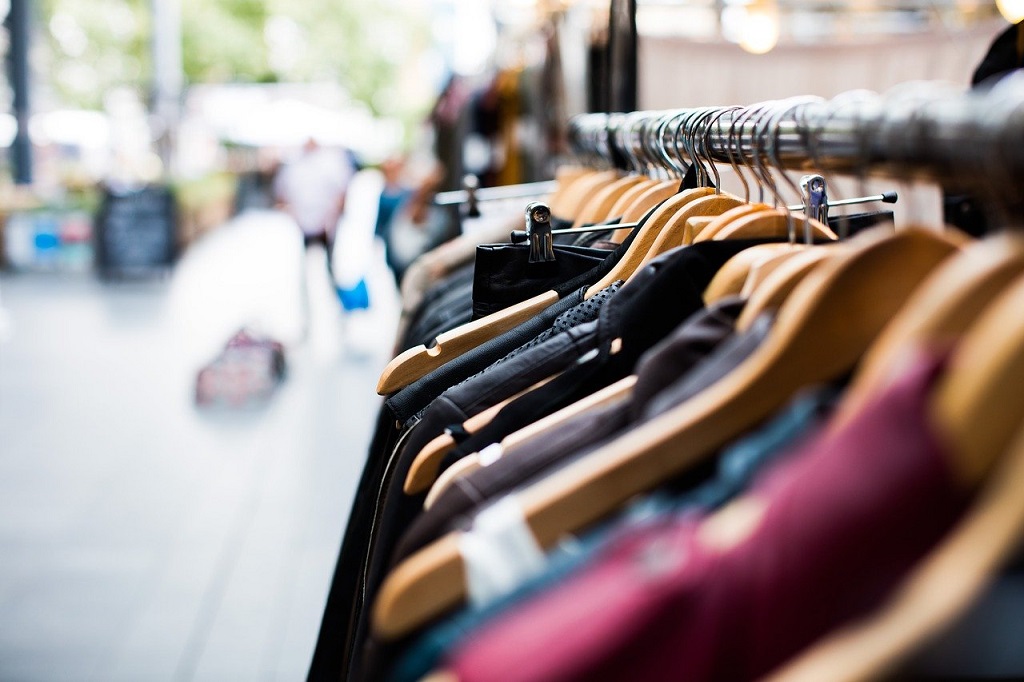 Braderie de printemps du Secours Populaire