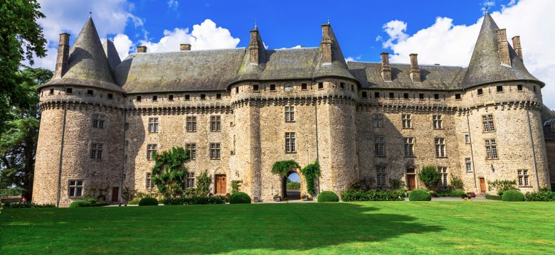 Pompadour Castle and Orangery Stables