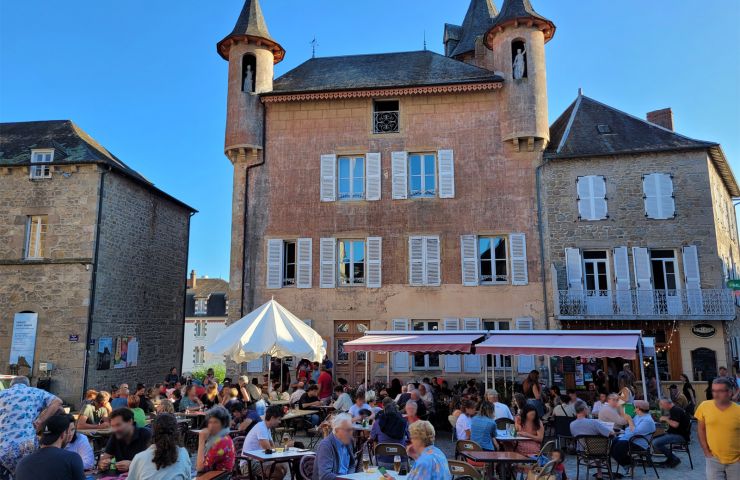 Castle of the Monks Larose