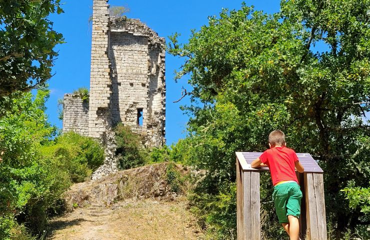 Les Tours de Carbonnières