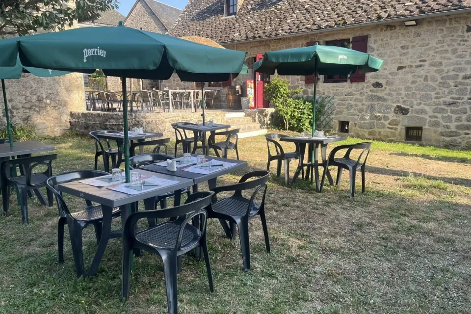 Restaurant chaleureux et cuisine maison à Darnets