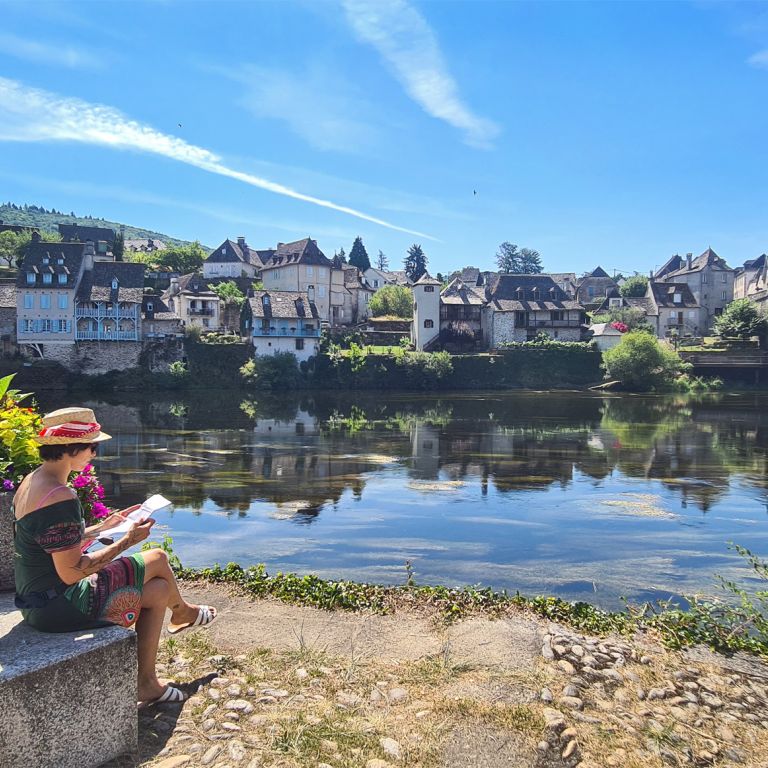 Visit Argentat-sur-Dordogne, the stronghold of ...