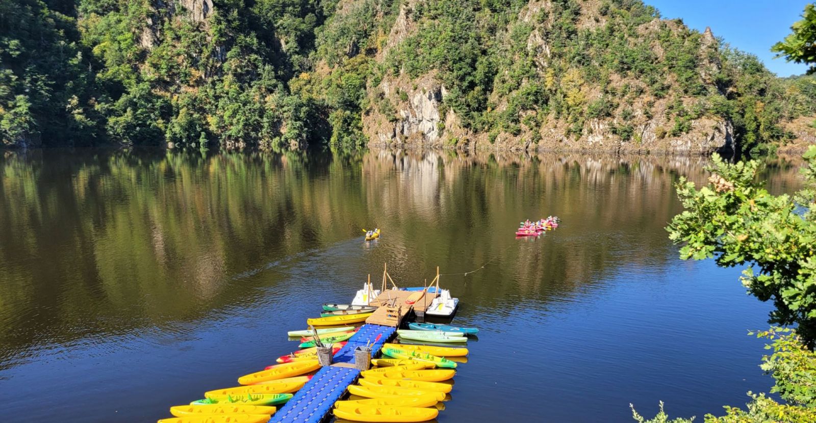 Canoe trip in the Haute-Dorgogne gorges